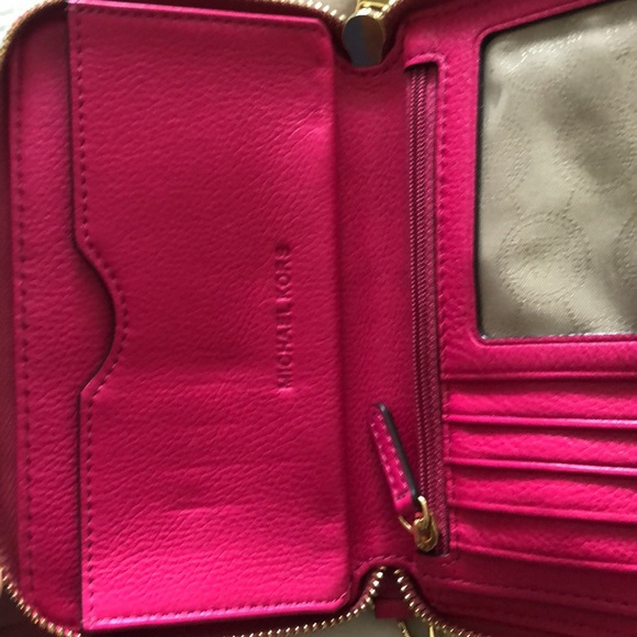 Michael Kors Hot Pink and Gold Wristlet - Picture 6 of 6